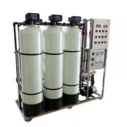 Reverse osmosis water treatment system