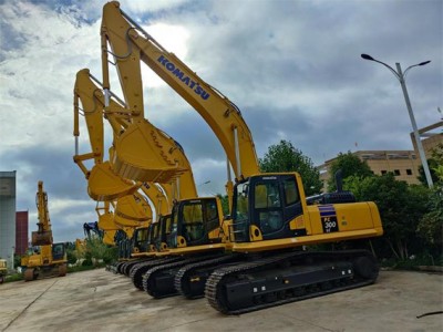 Used Komatsu PC300 Excavator