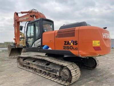 Used Hitachi ZX250 Excavator