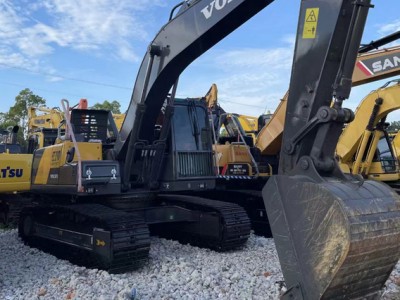 Used Volvo EC210 Excavator