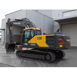 Used Volvo EC200 Excavator