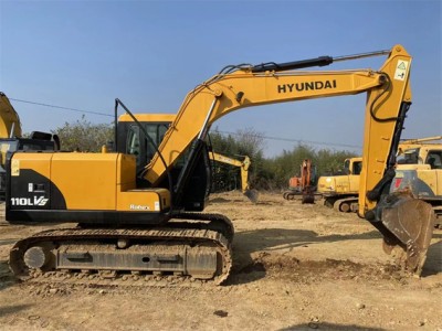 Used Hyundai R110