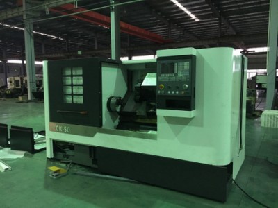 CNC lathe slant bed