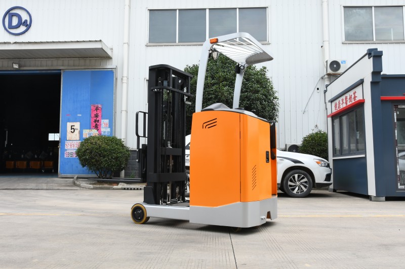 CQD-15D-60S Warehouse Equipment Forklift 1.0 1.5Ton (Side-standing Type) 24V Truck